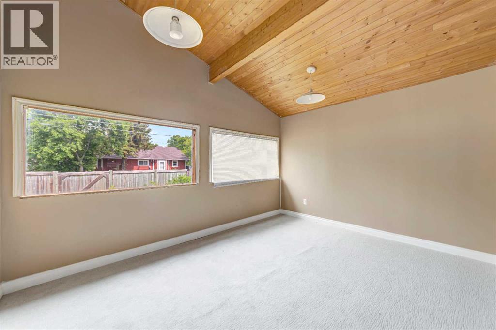 4616 45 Street — photo 20
