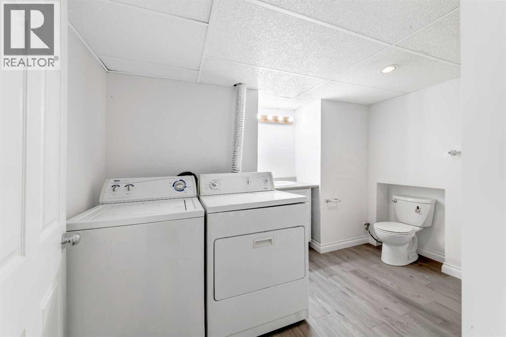 4616 45 Street — photo 30