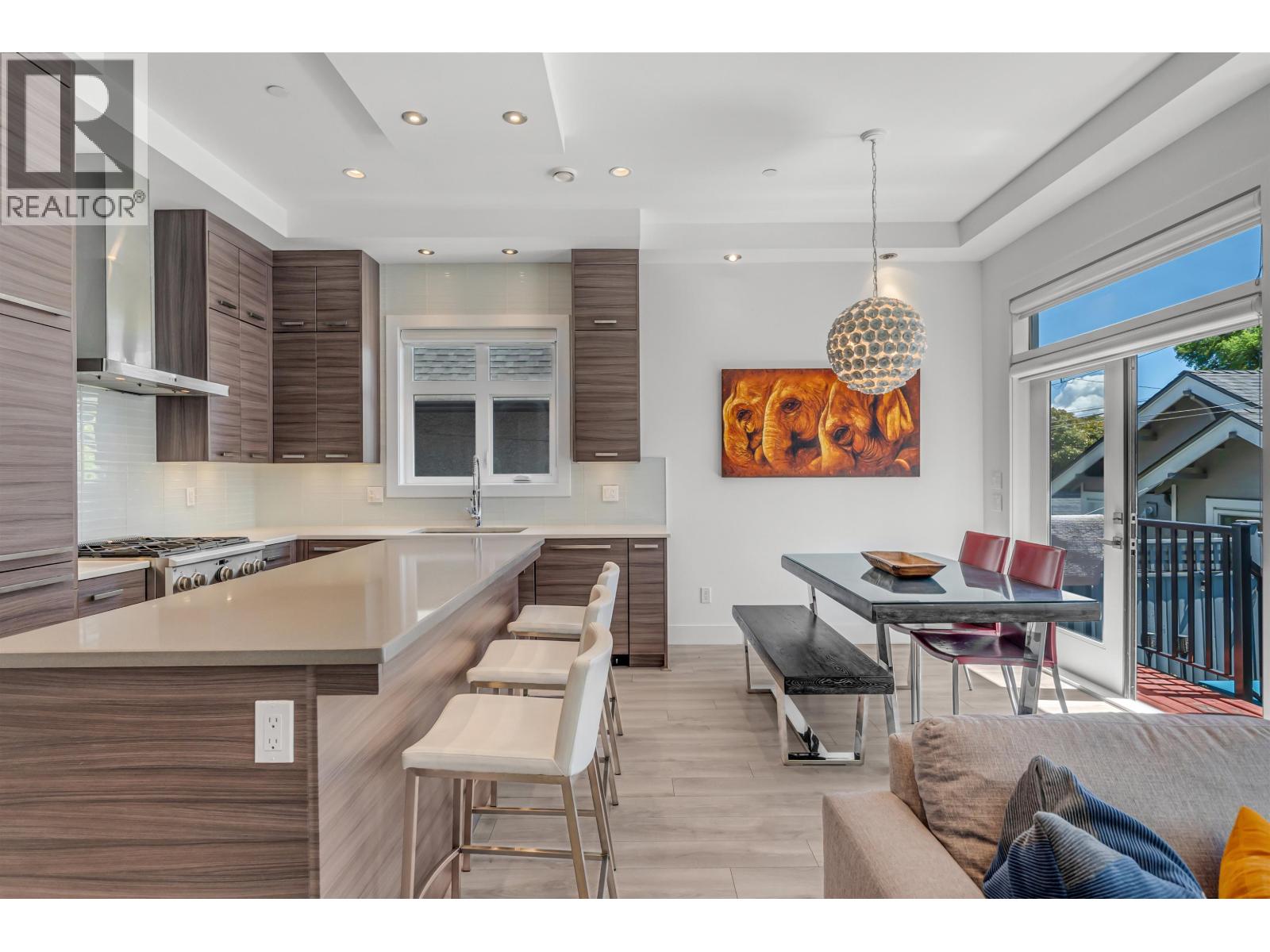 3 Bed, 4 Bath House for Sale in Vancouver – 730 E 11TH AVENUE, Vancouver – MLS# R3138543 - Image 8