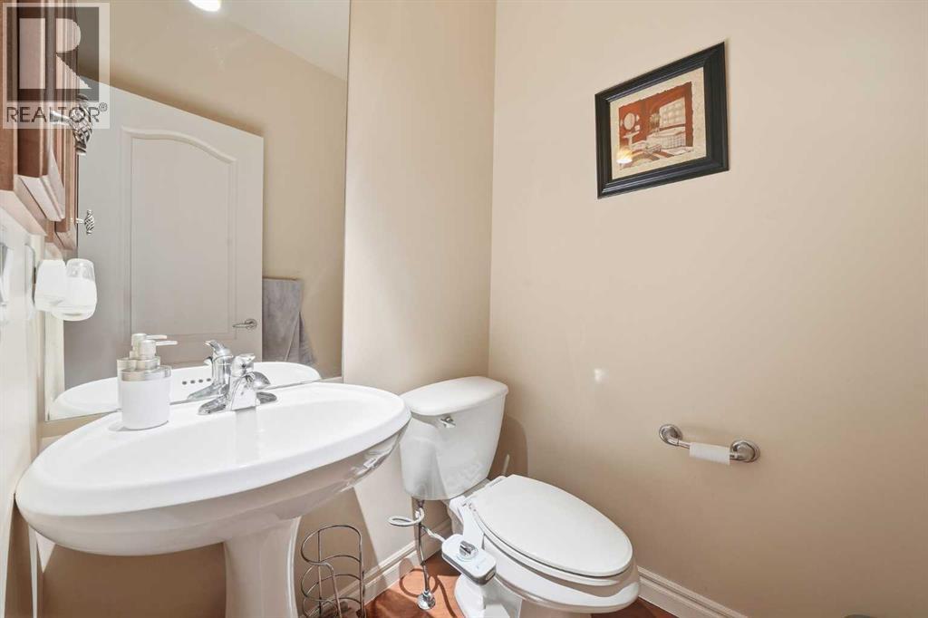 27 Saddleland Way NE - 12