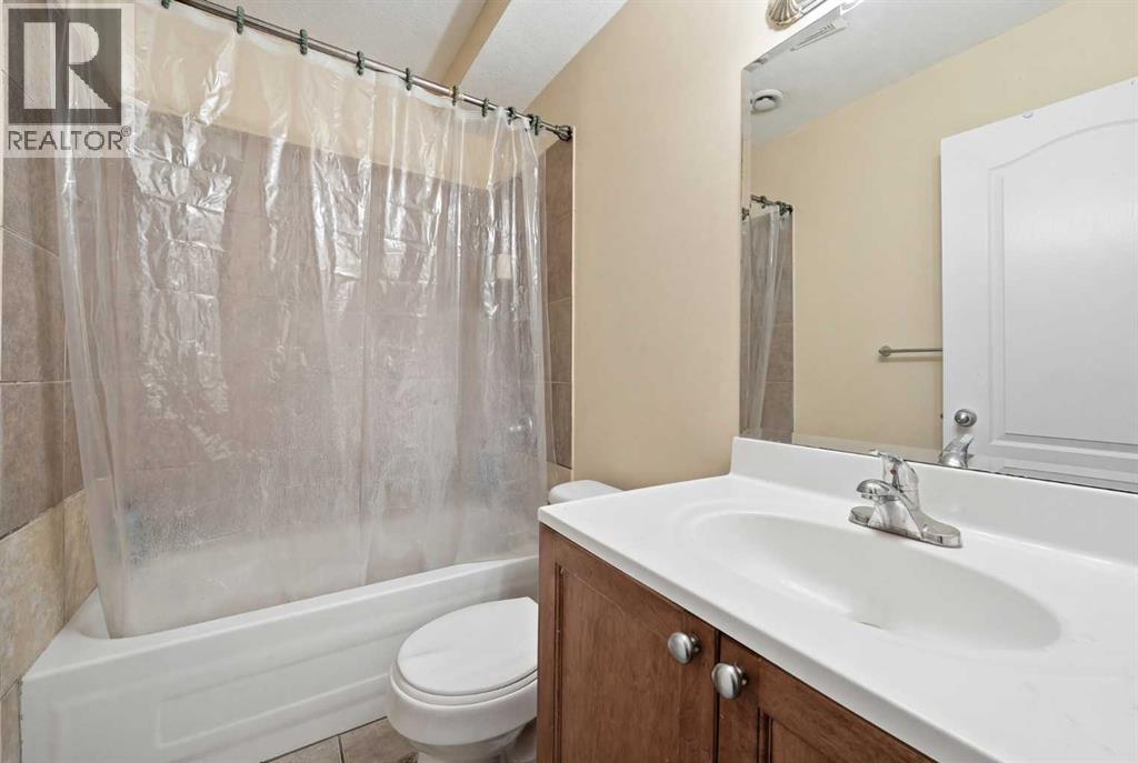 27 Saddleland Way NE - 34