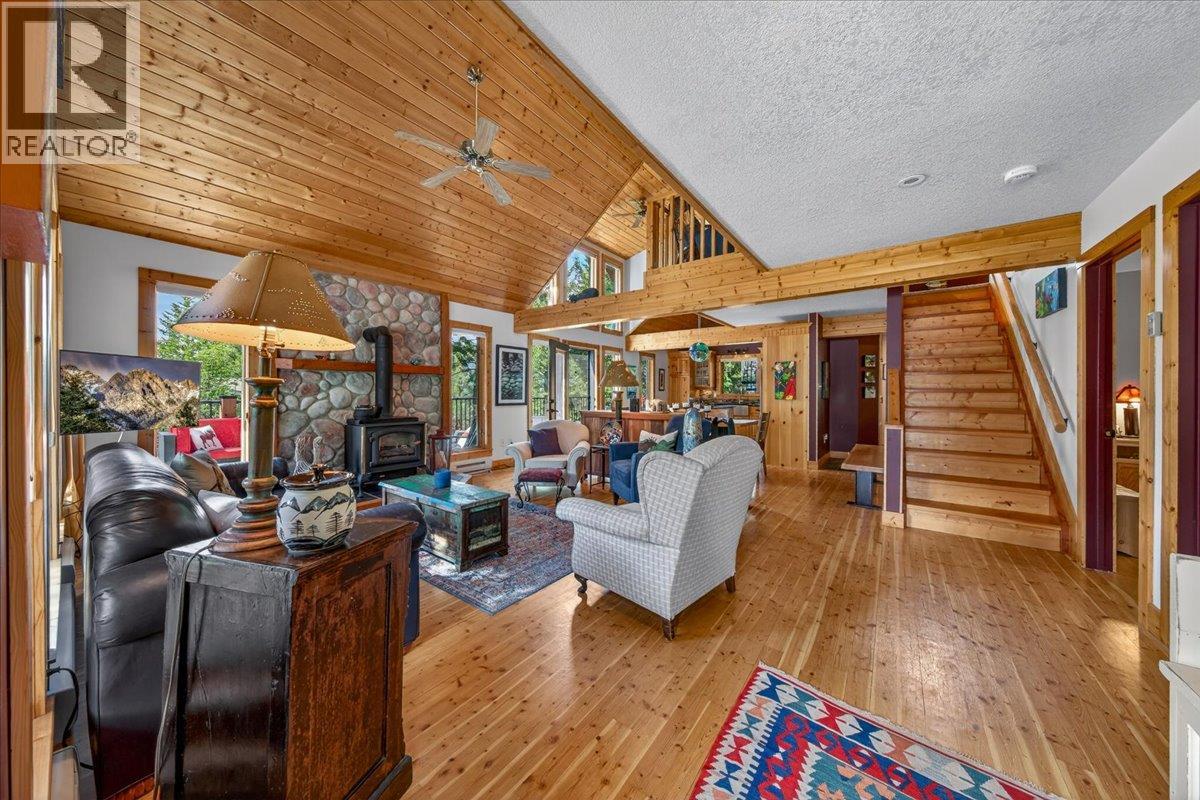 4931 Mountaintop Drive - 3