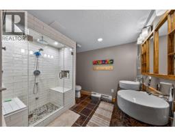 4931 Mountaintop Drive, Fairmont Hot Springs, BC V0B1L1 Photo 32