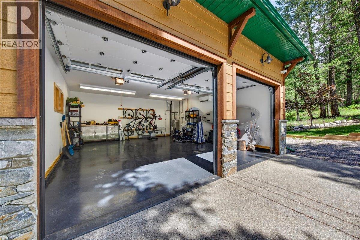 4931 Mountaintop Drive - 35