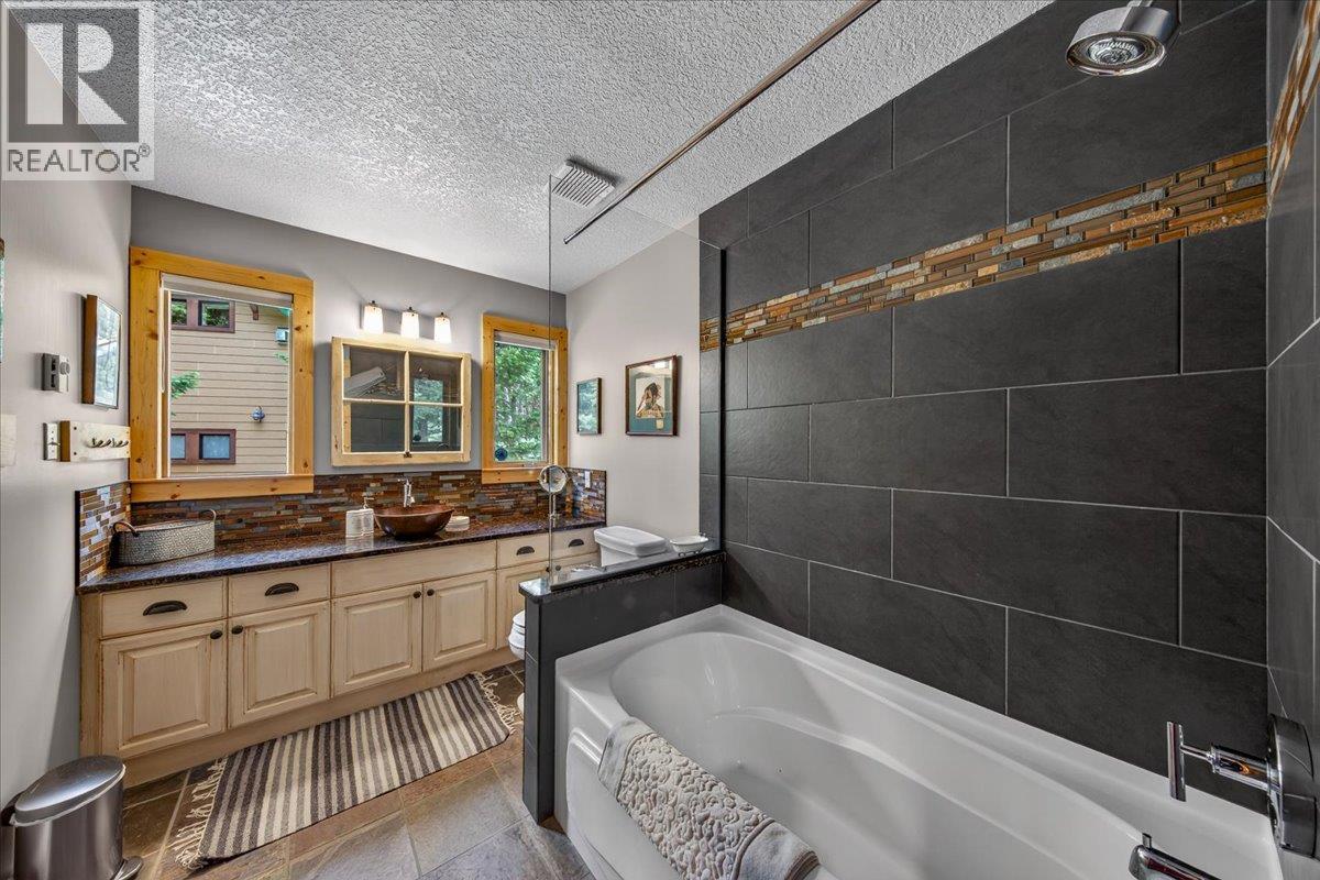 4931 Mountaintop Drive - 13