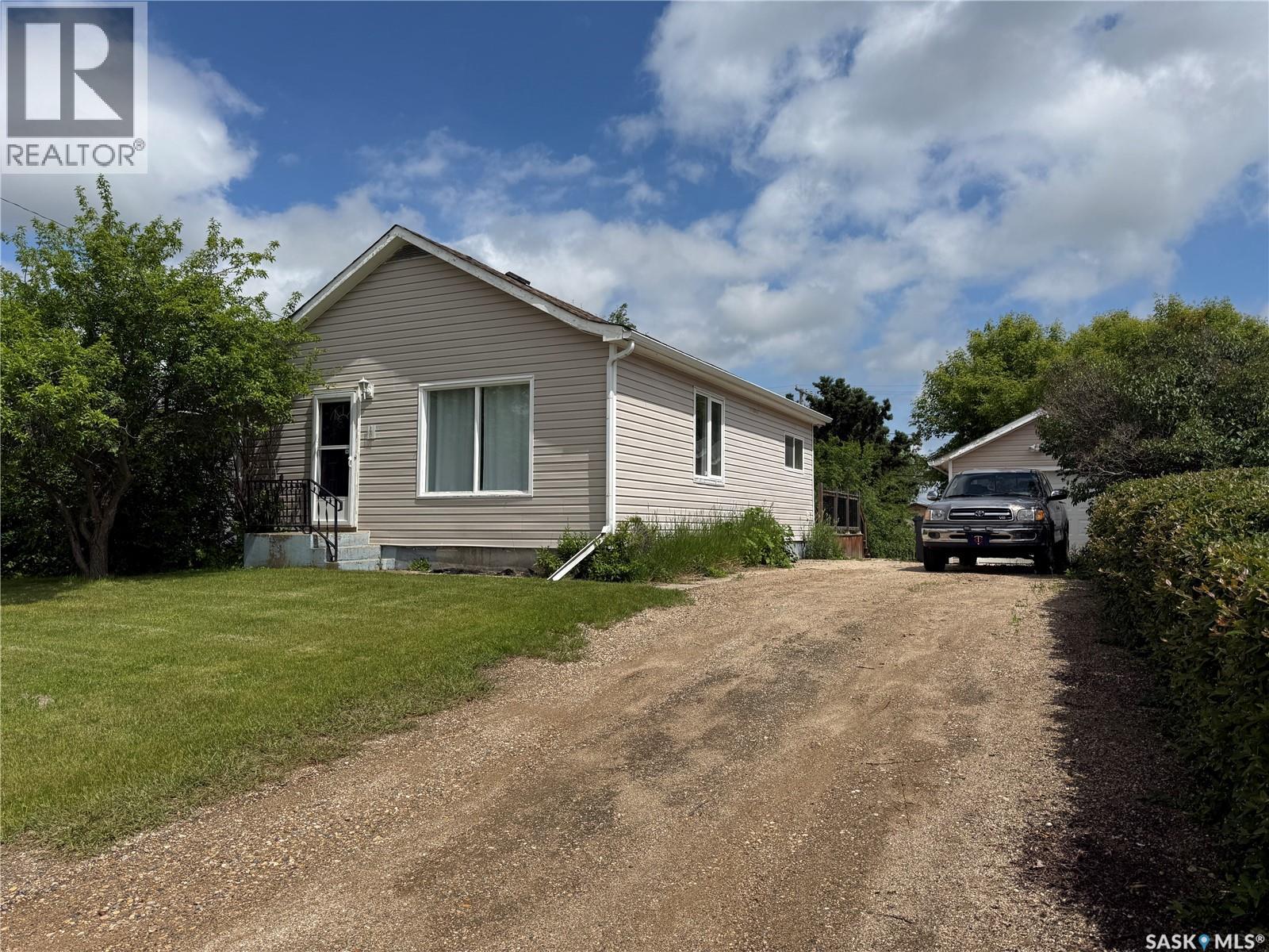 390 Alberta STREET - 1