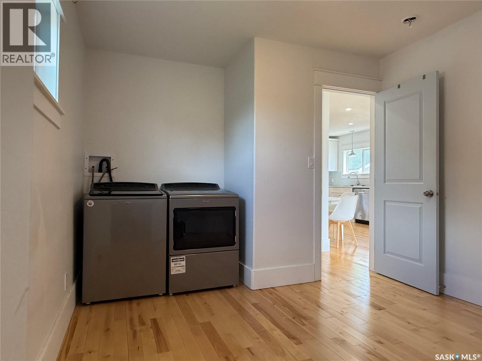 390 Alberta STREET - 11