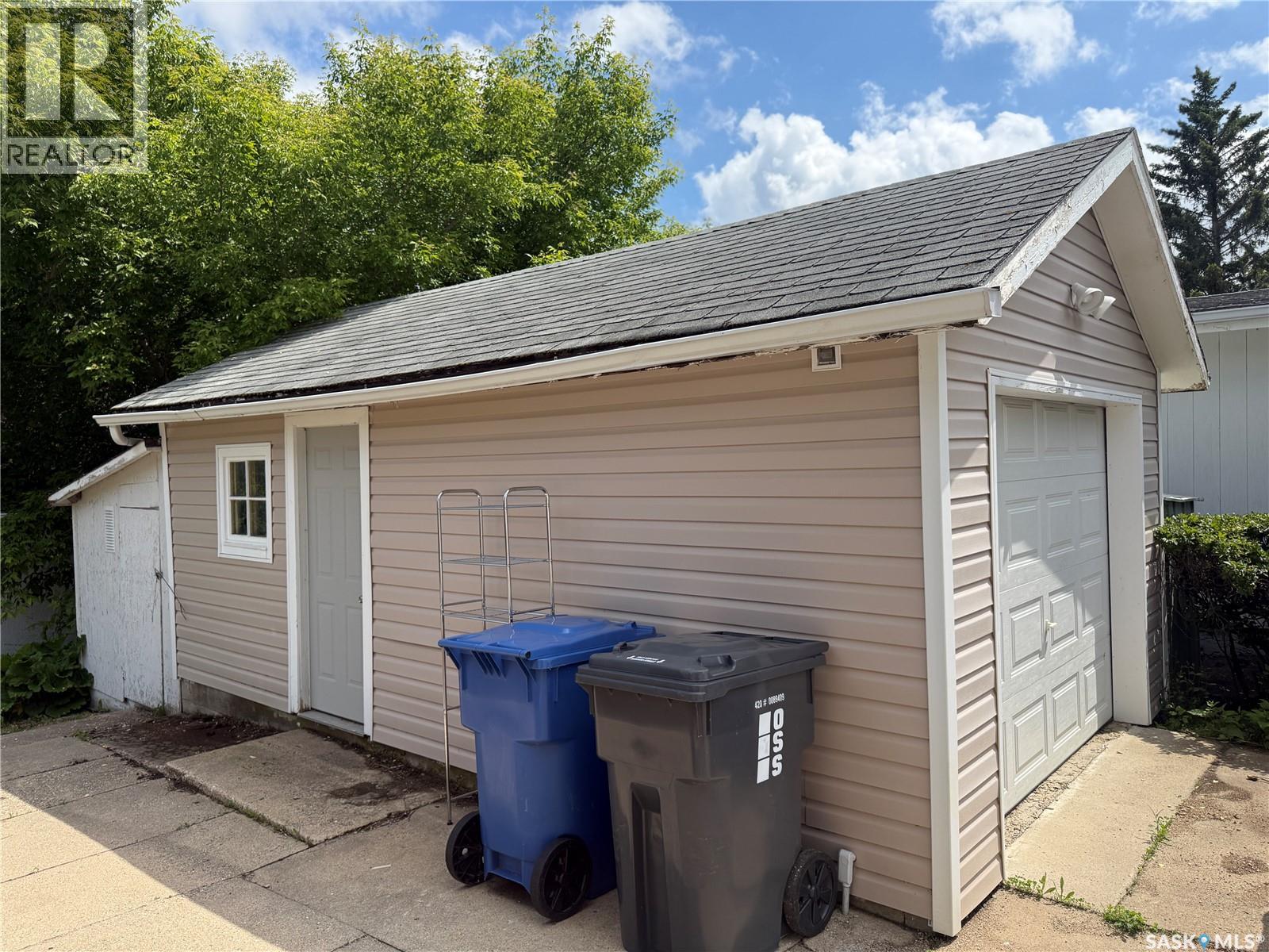 390 Alberta STREET - 29