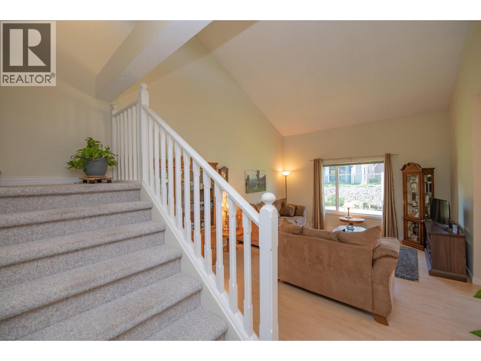 12 4311 20 Street, Vernon