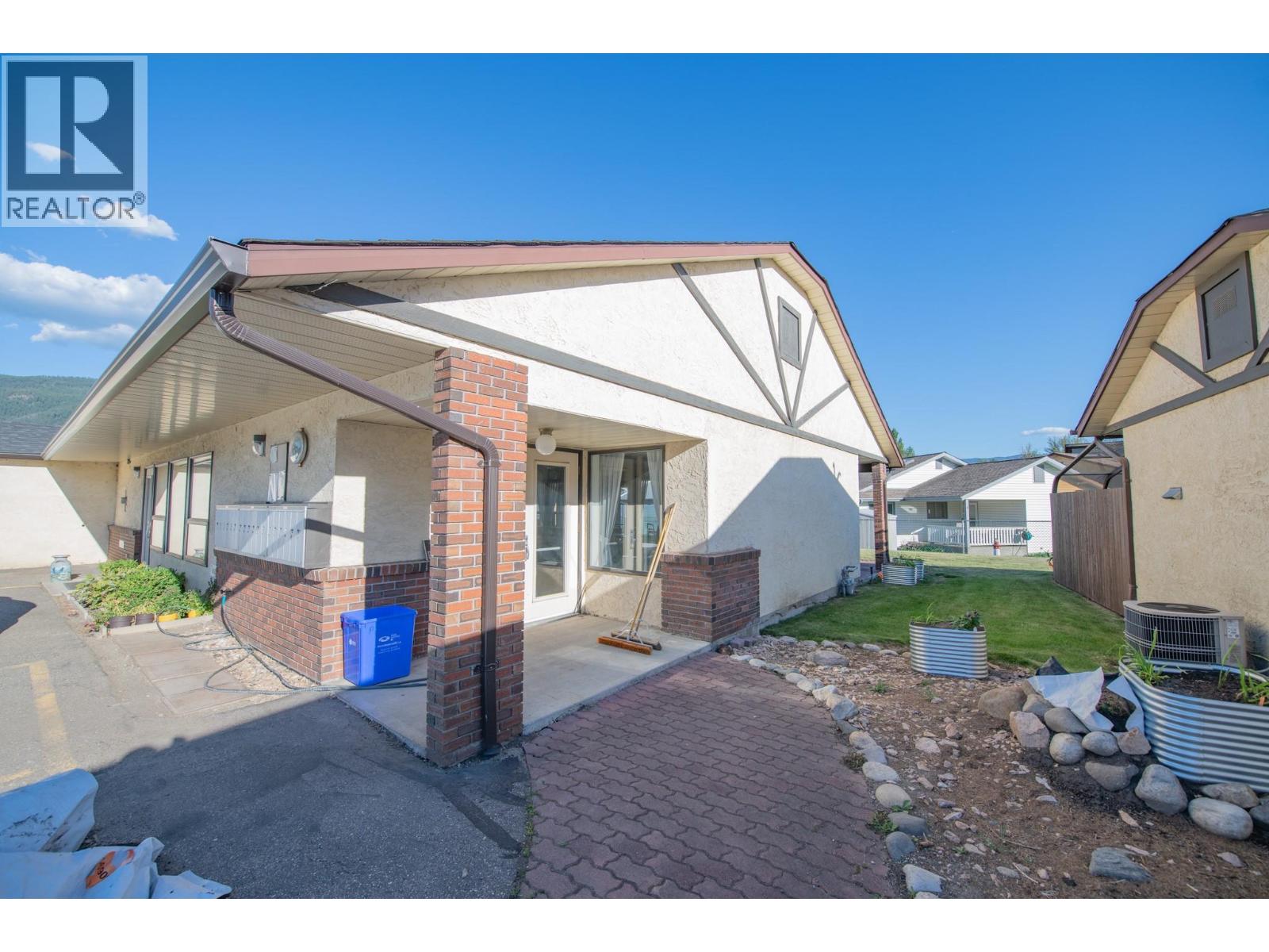 12 4311 20 Street, Vernon