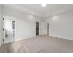 32514 Higginbottom Court, Mission, BC V2V2T7 Photo 10