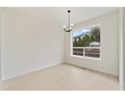 32514 Higginbottom Court, Mission, BC V2V2T7 Photo 11