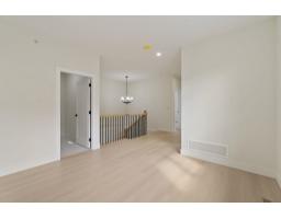 32514 Higginbottom Court, Mission, BC V2V2T7 Photo 9