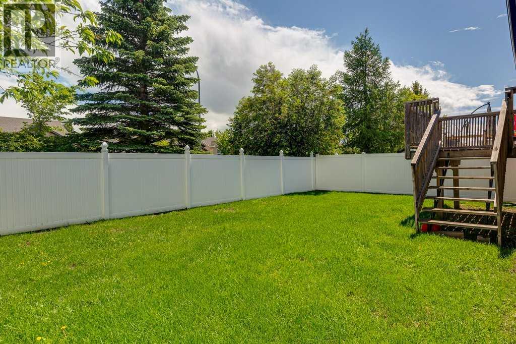 39 Isaacson Crescent — photo 42
