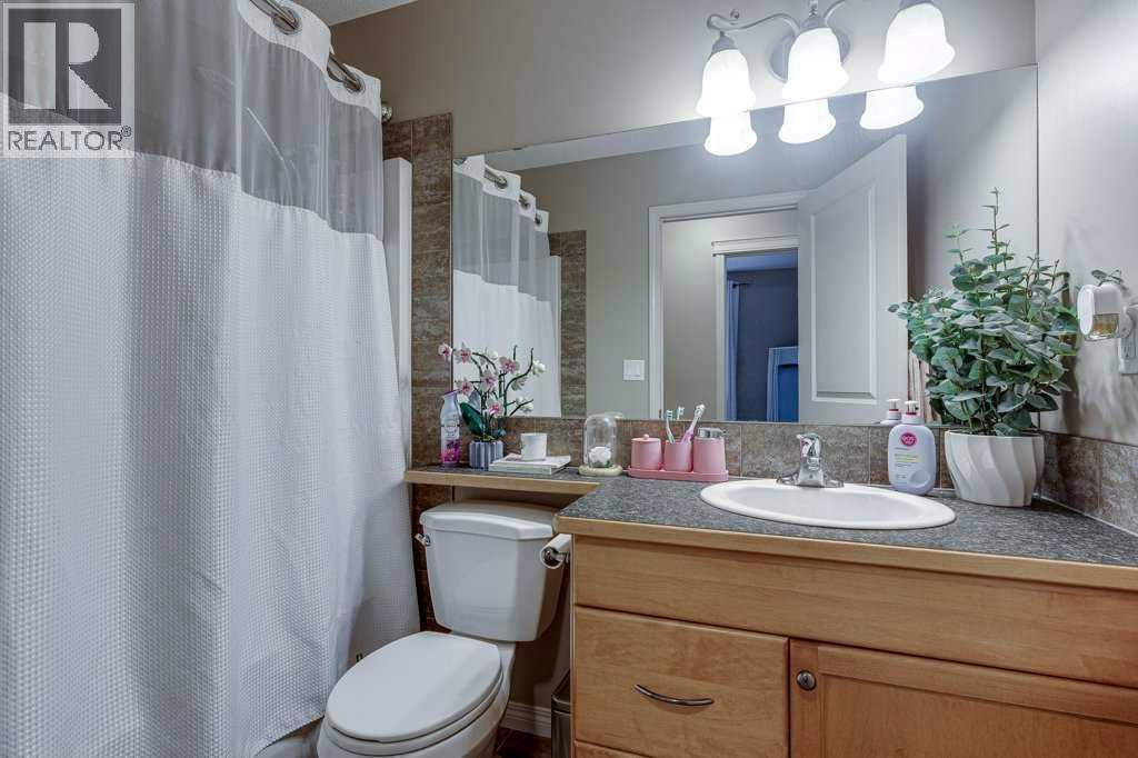39 Isaacson Crescent — photo 21