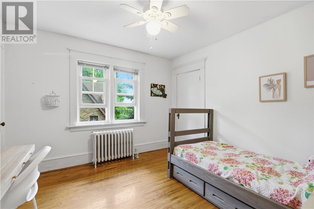 48 Roxborough Drive - 23