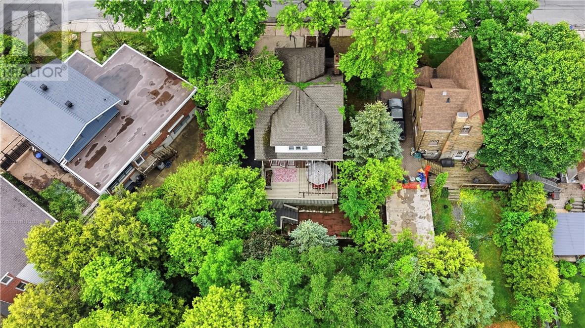 48 Roxborough Drive - 39