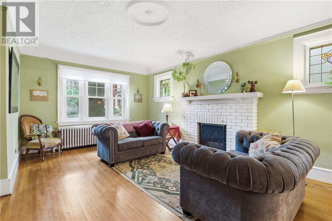 48 Roxborough Drive - 9