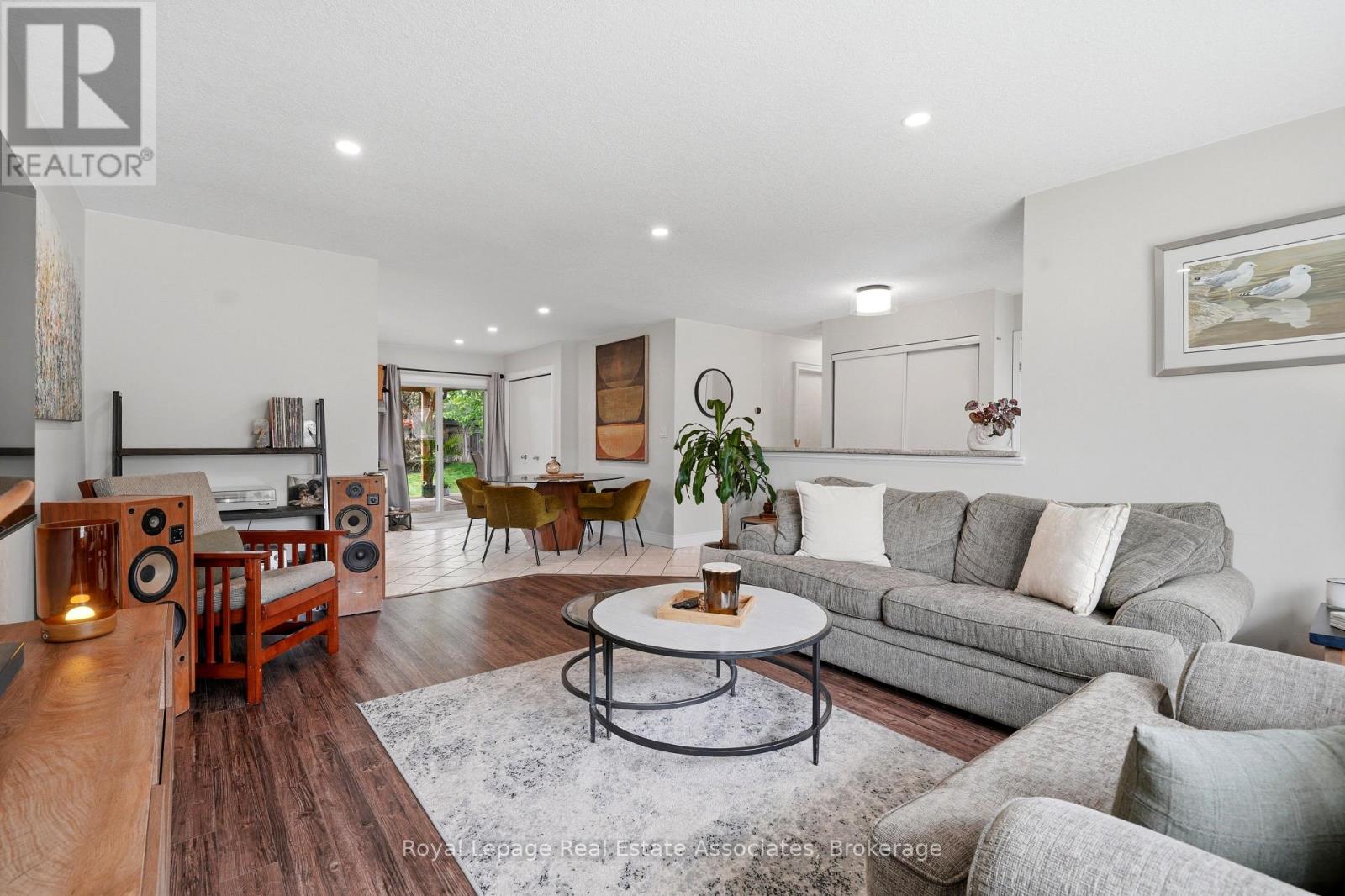 216 FENNEL STREET - 11