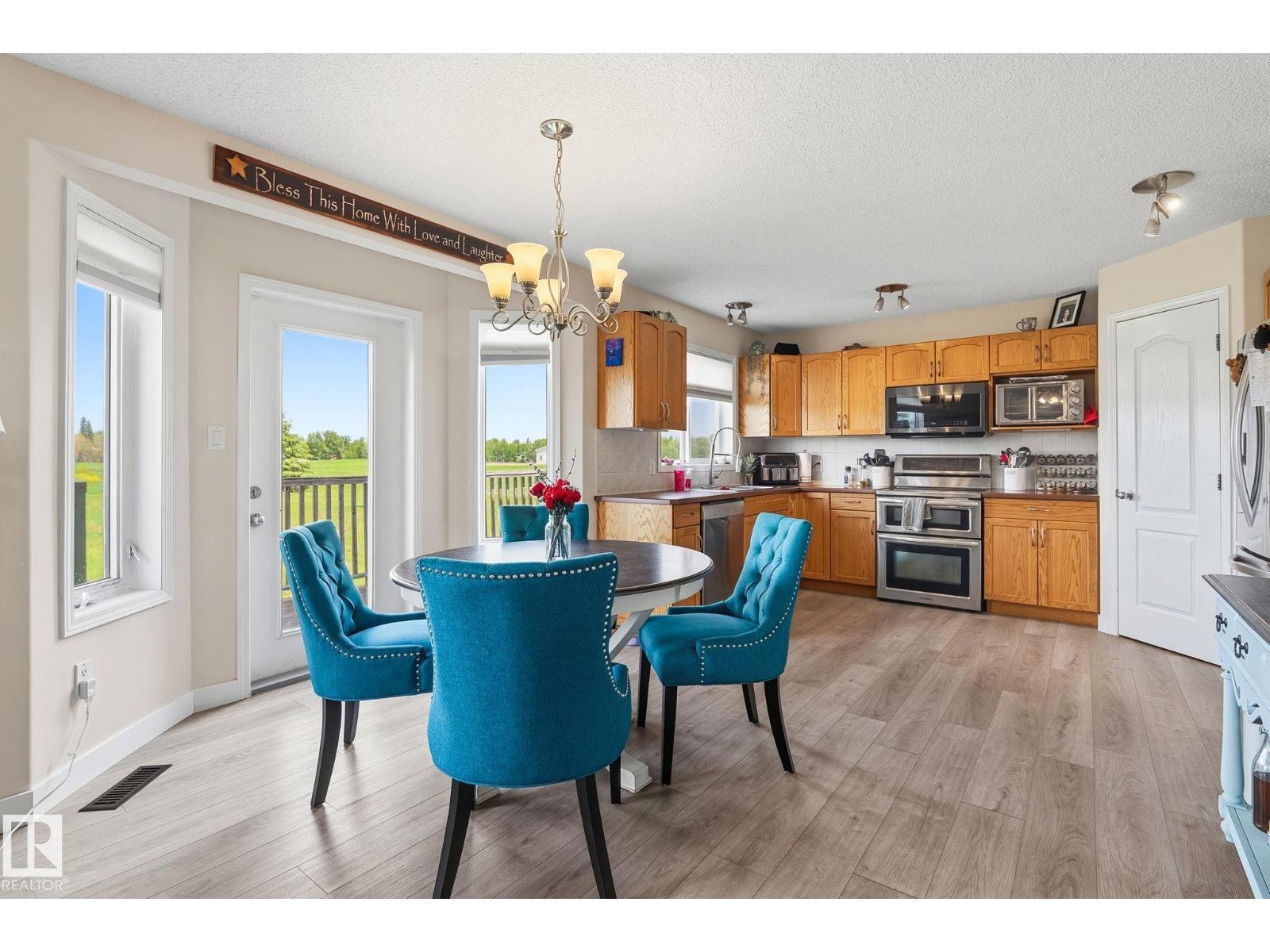 51305 RGE ROAD 271 - 11