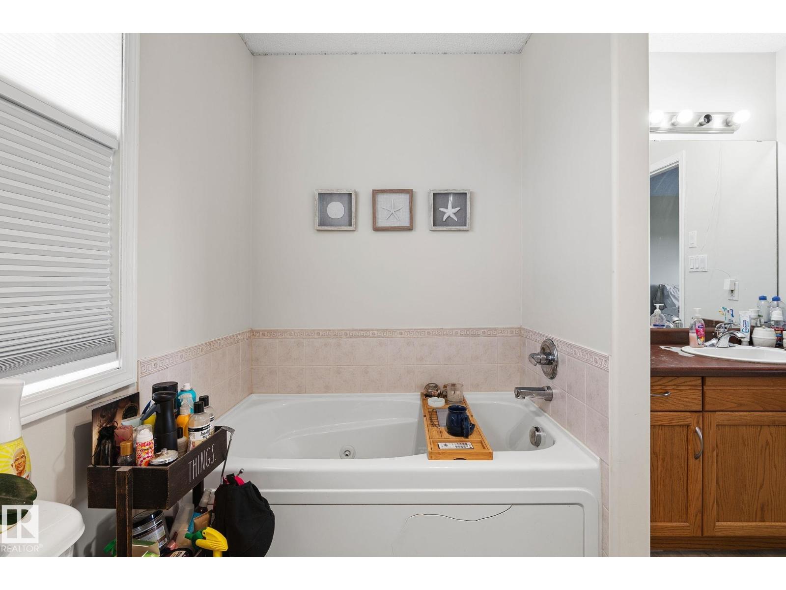 51305 RGE ROAD 271 - 25