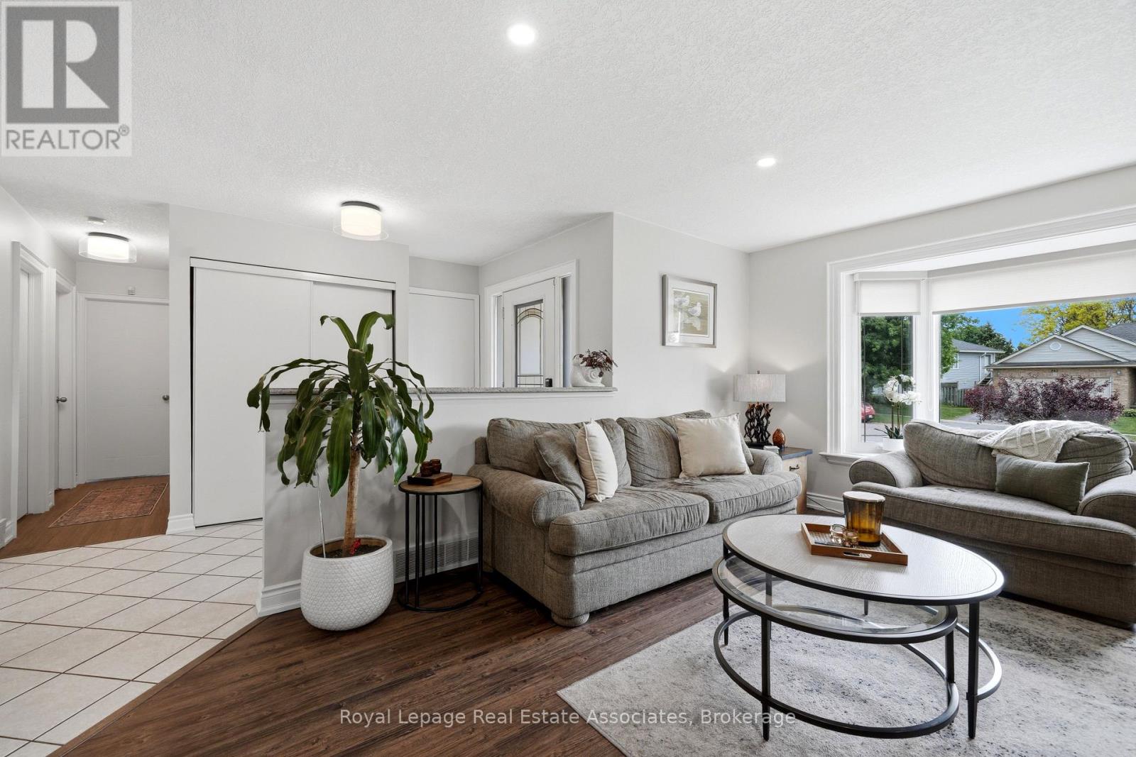 216 FENNEL STREET - 12