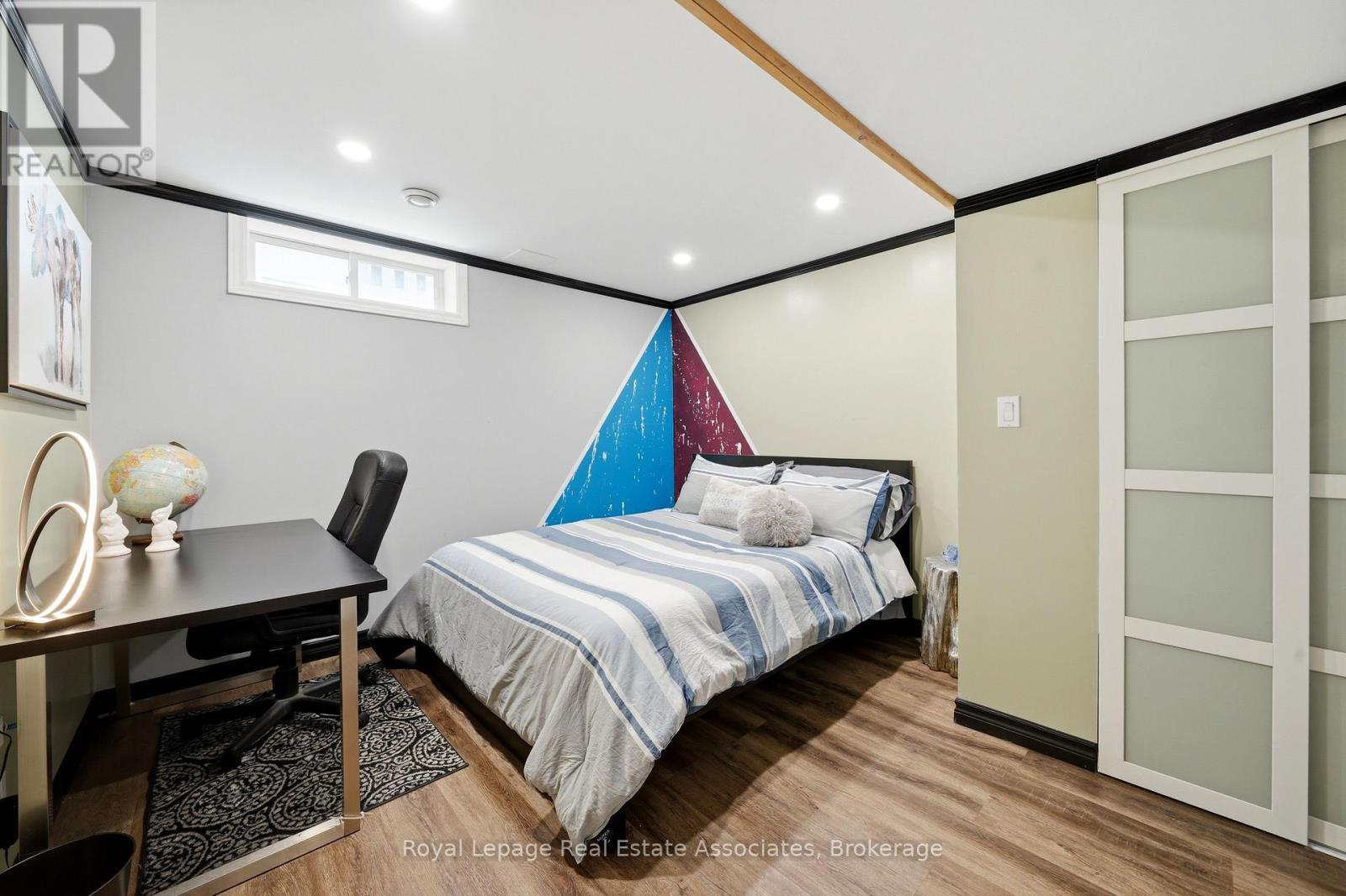 216 FENNEL STREET - 24