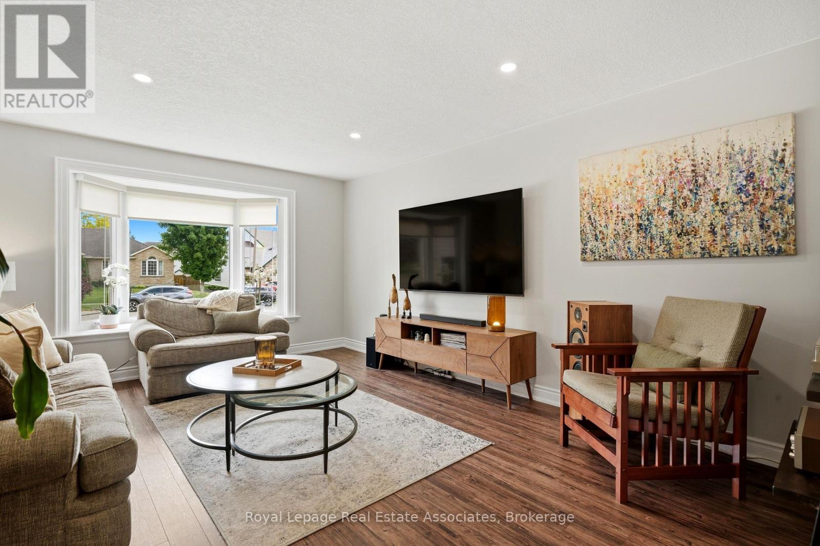 216 FENNEL STREET - 13
