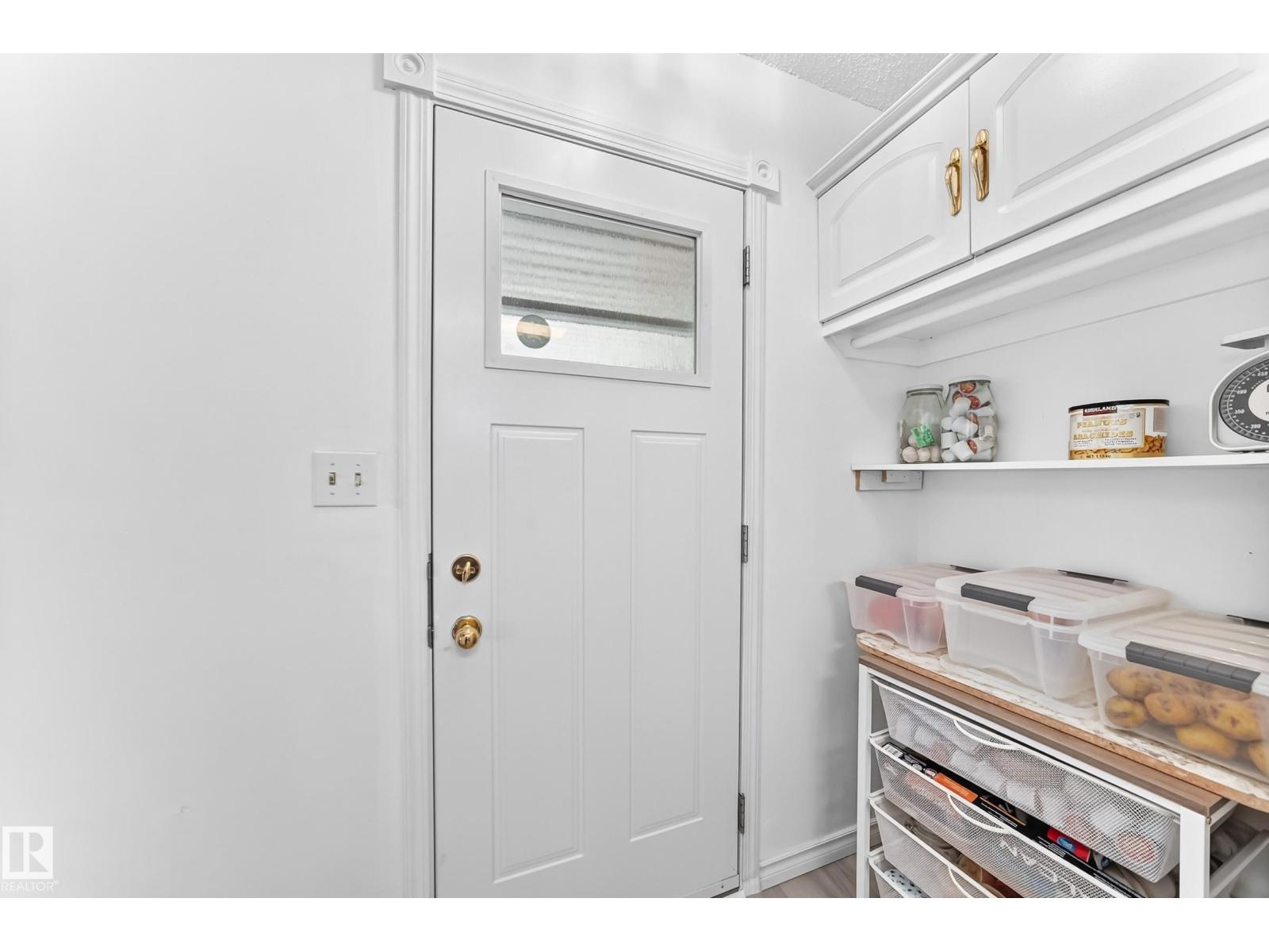 13317 47 ST NW - 6