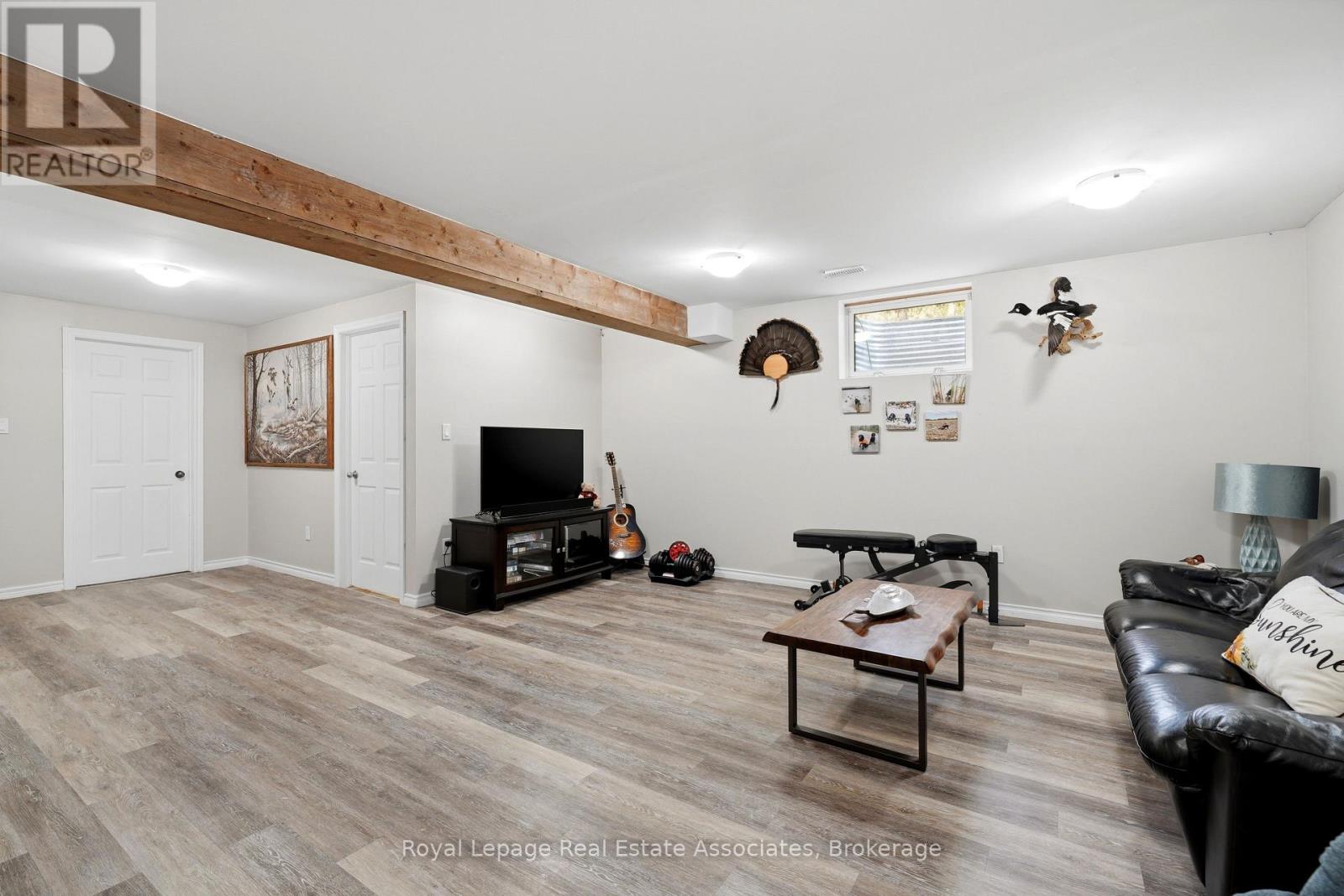 216 FENNEL STREET - 22