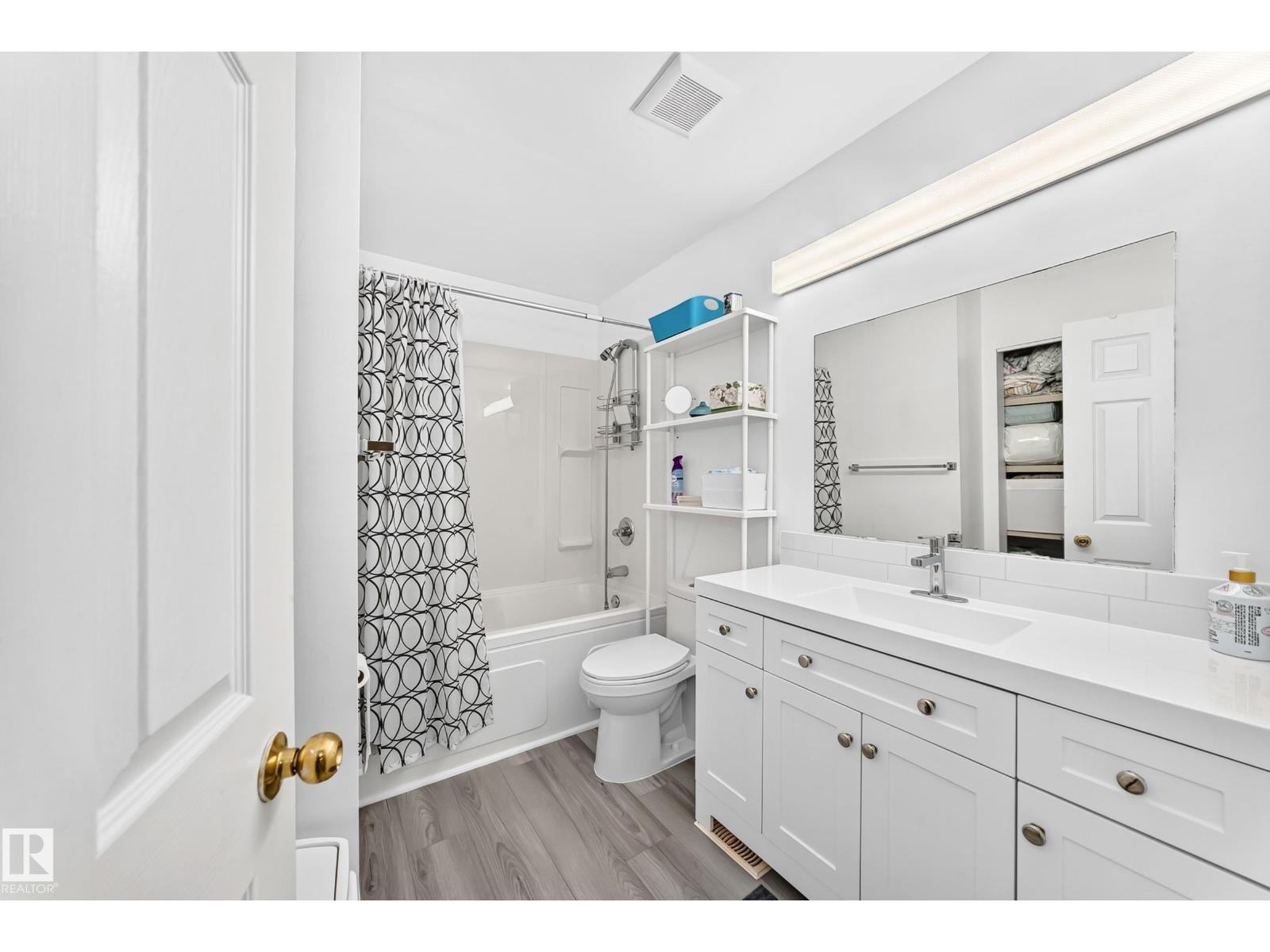 13317 47 ST NW - 31