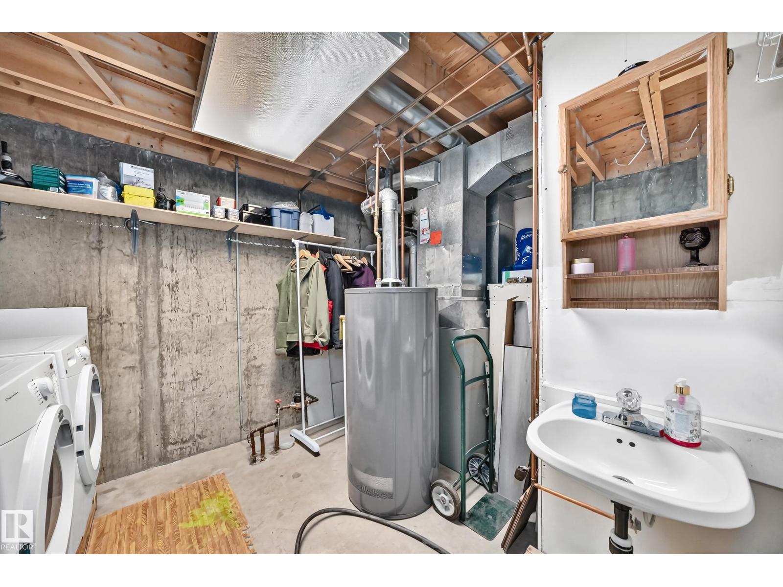 13317 47 ST NW - 39