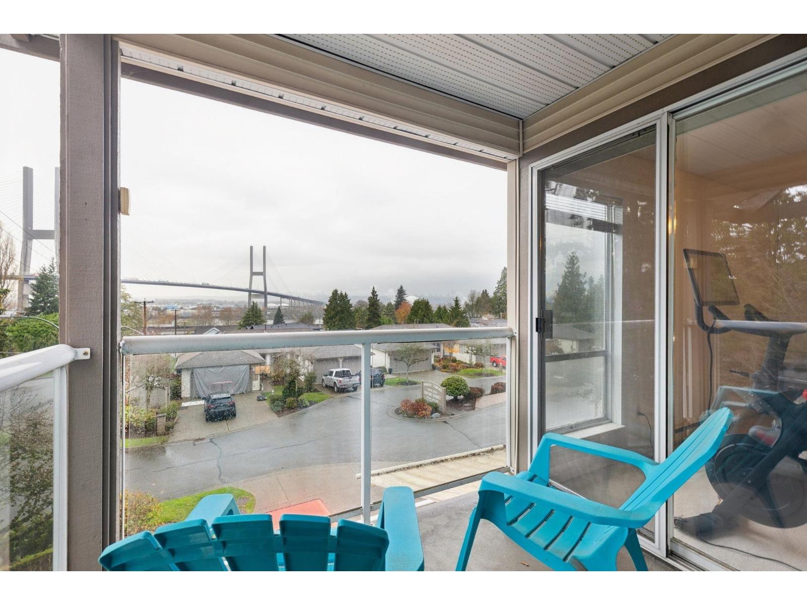 8376 CENTRE STREET, Delta