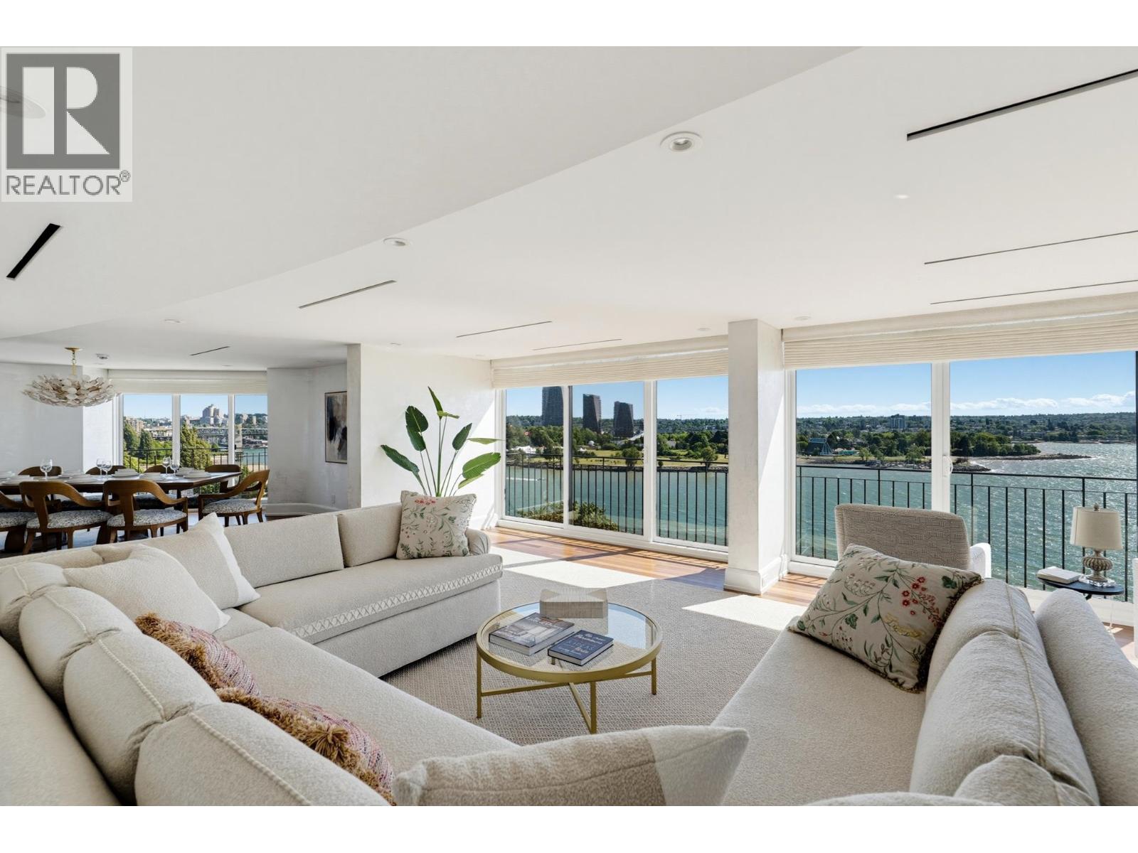 1301 1575 BEACH AVENUE, Vancouver
