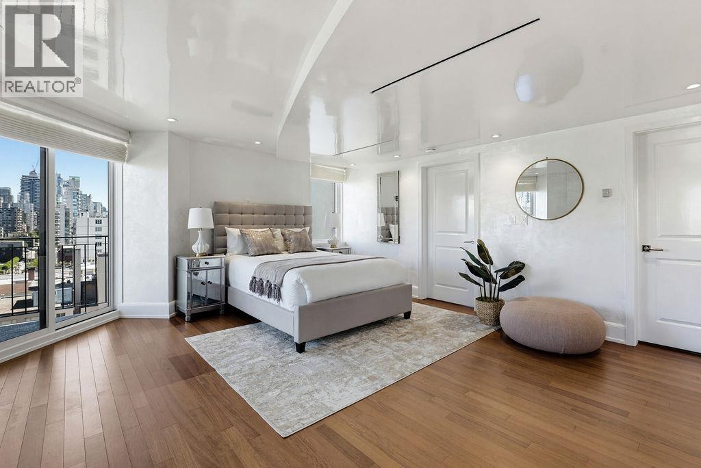 1301 1575 BEACH AVENUE, Vancouver