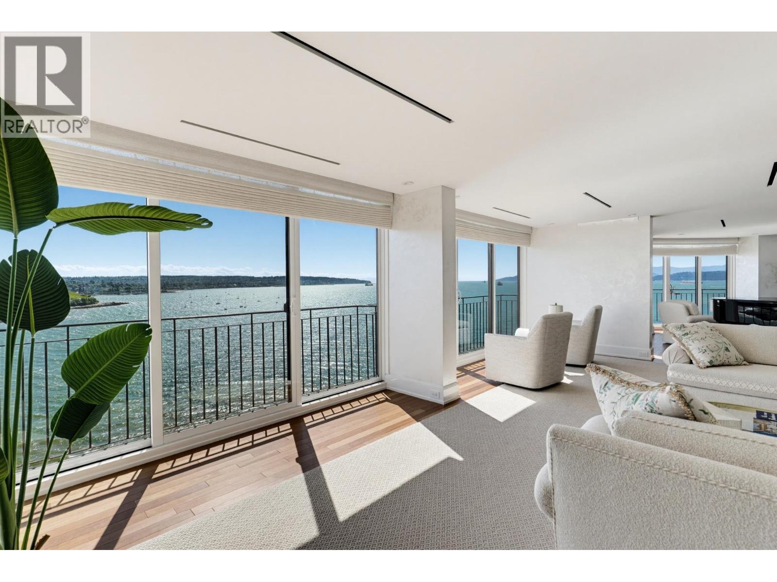 1301 1575 BEACH AVENUE, Vancouver