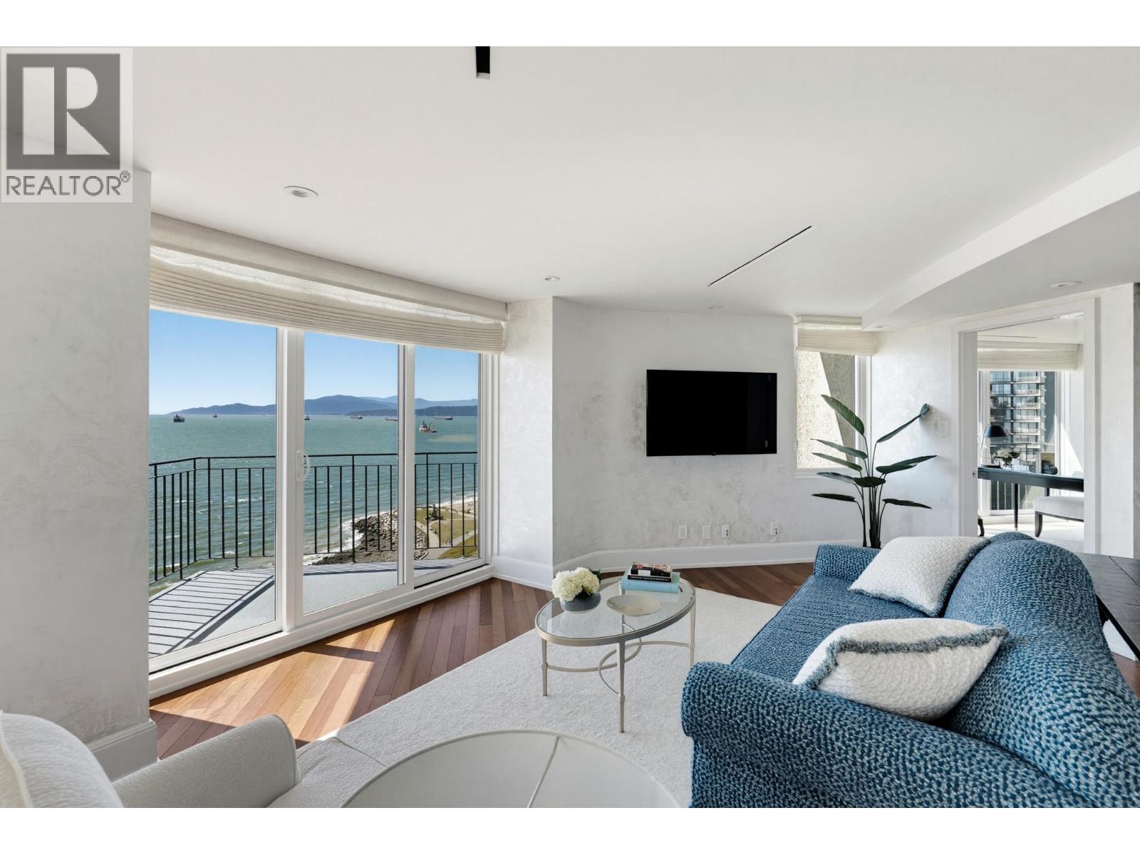 1301 1575 BEACH AVENUE, Vancouver