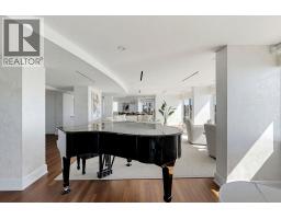 1301 1575 Beach Avenue, Vancouver, BC V6G1Y5 Photo 9