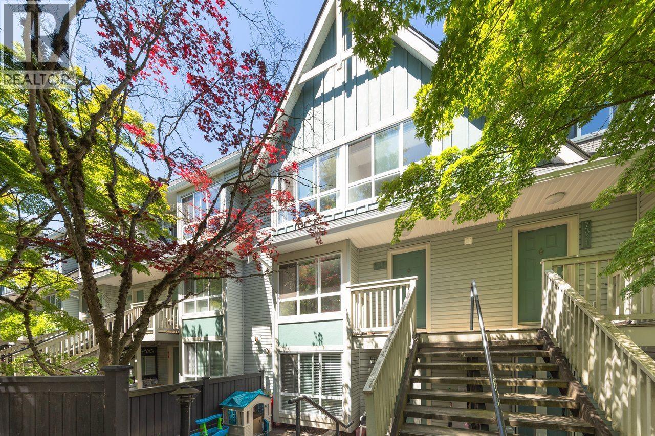 7317 MAGNOLIA TERRACE, Burnaby