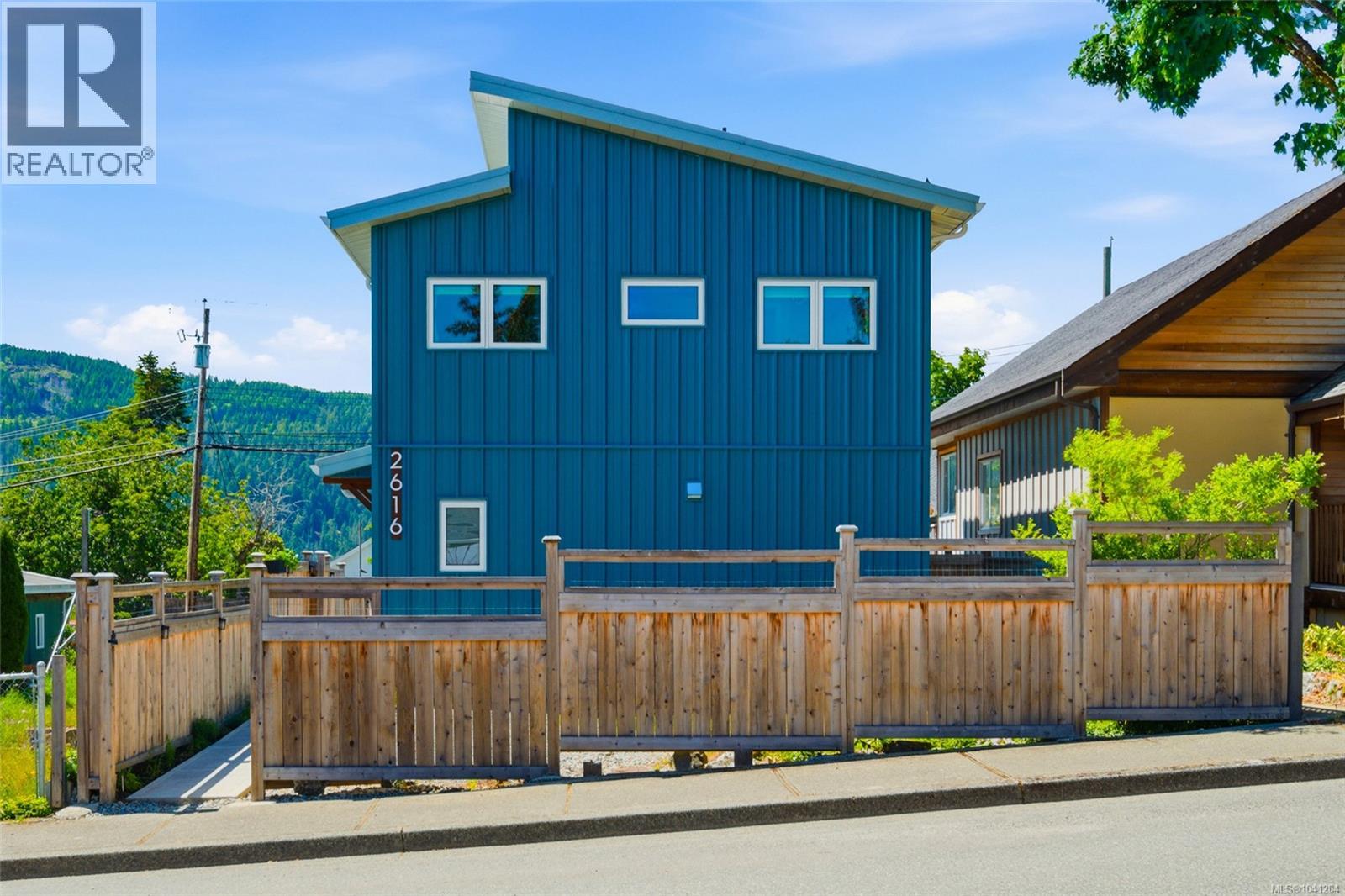 2616 3rd Ave - 1