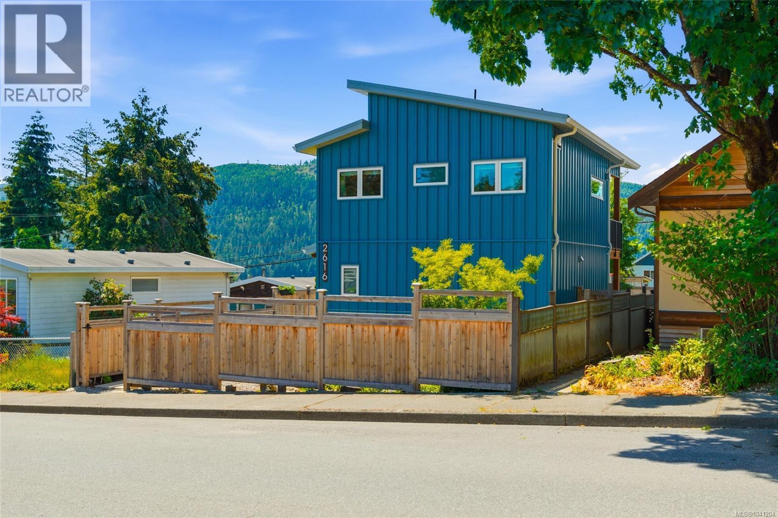 2616 3rd Ave - 30