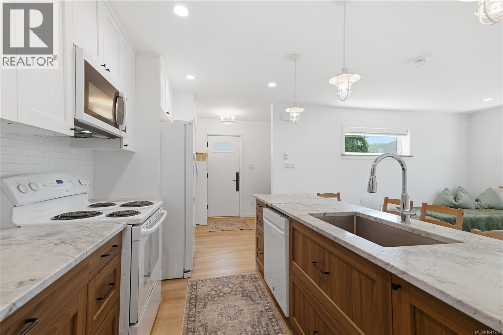 2616 3rd Ave - 4