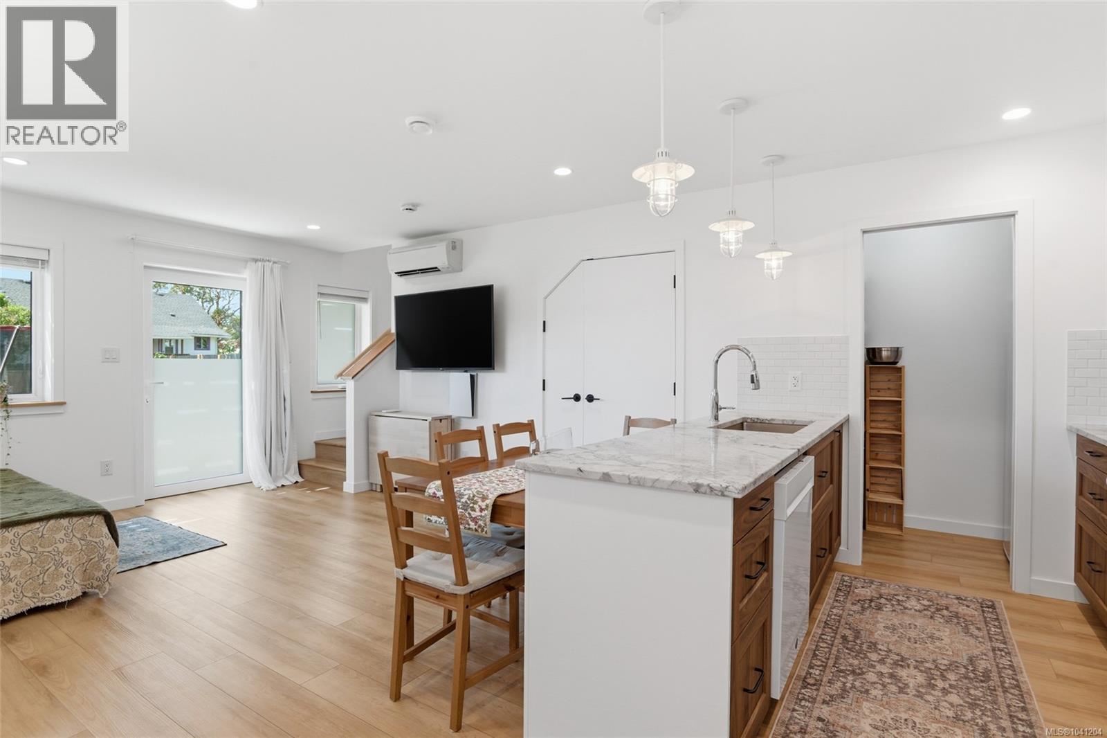 2616 3rd Ave - 6