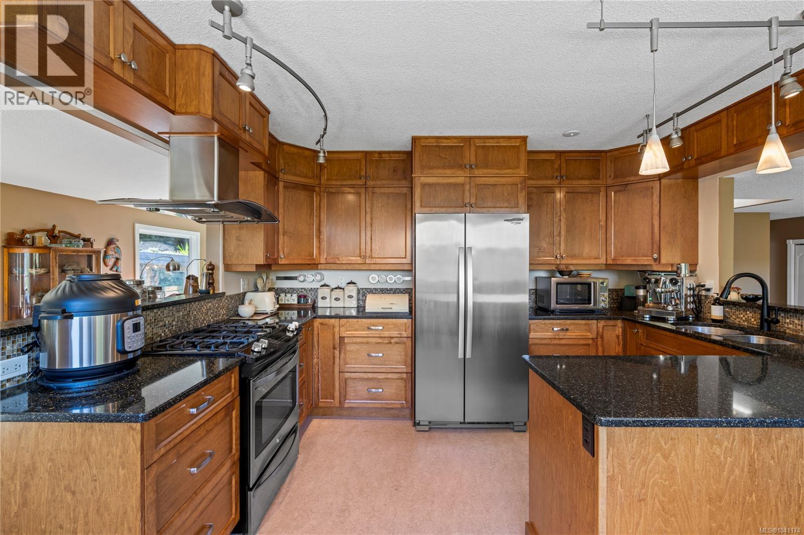 13361 Prospect Dr - 19