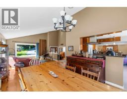 Bedroom - 13361 Prospect Dr, Ladysmith, BC V9G1G9 Photo 17
