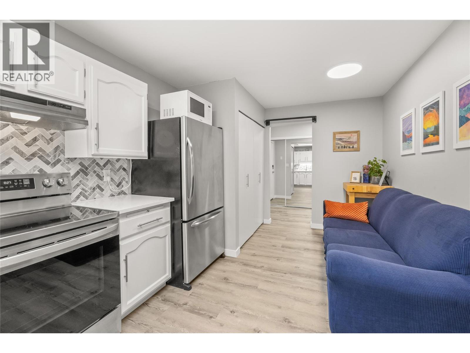 #311 262 Kinney Avenue - 5