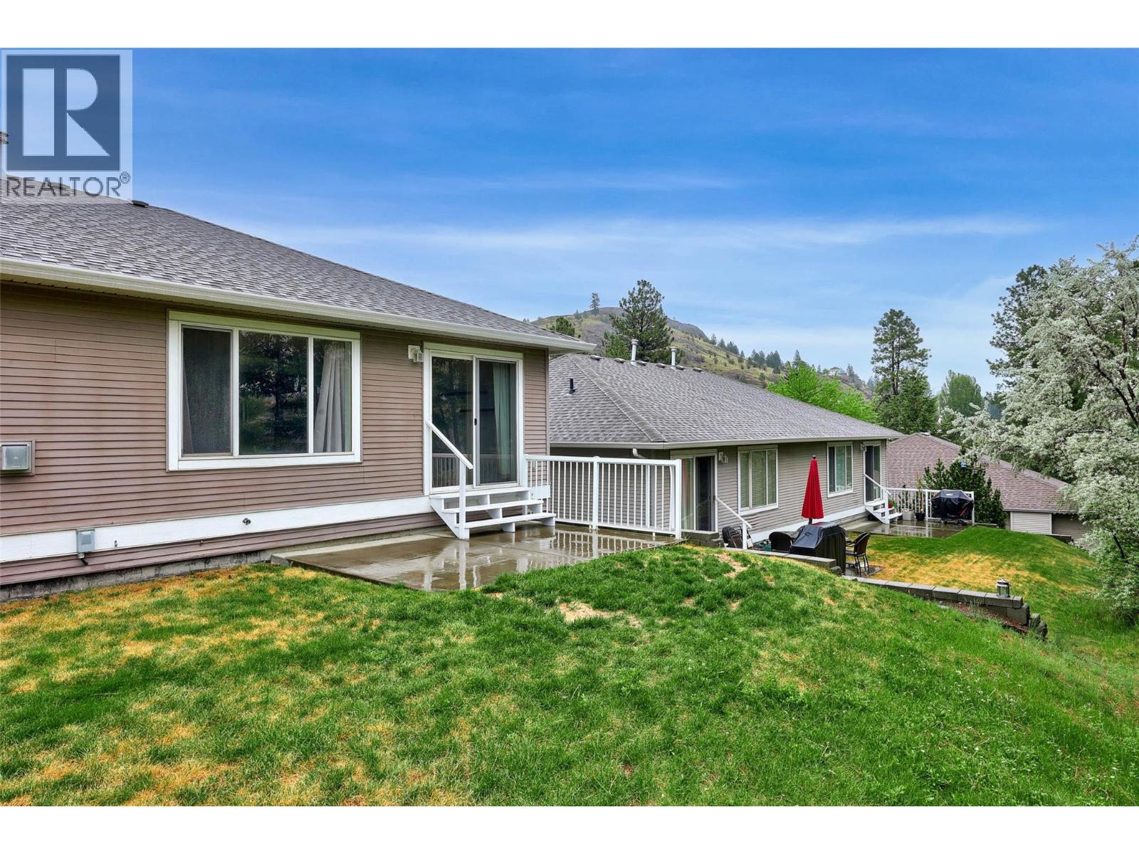 #32 1855 Hillside Drive - 30