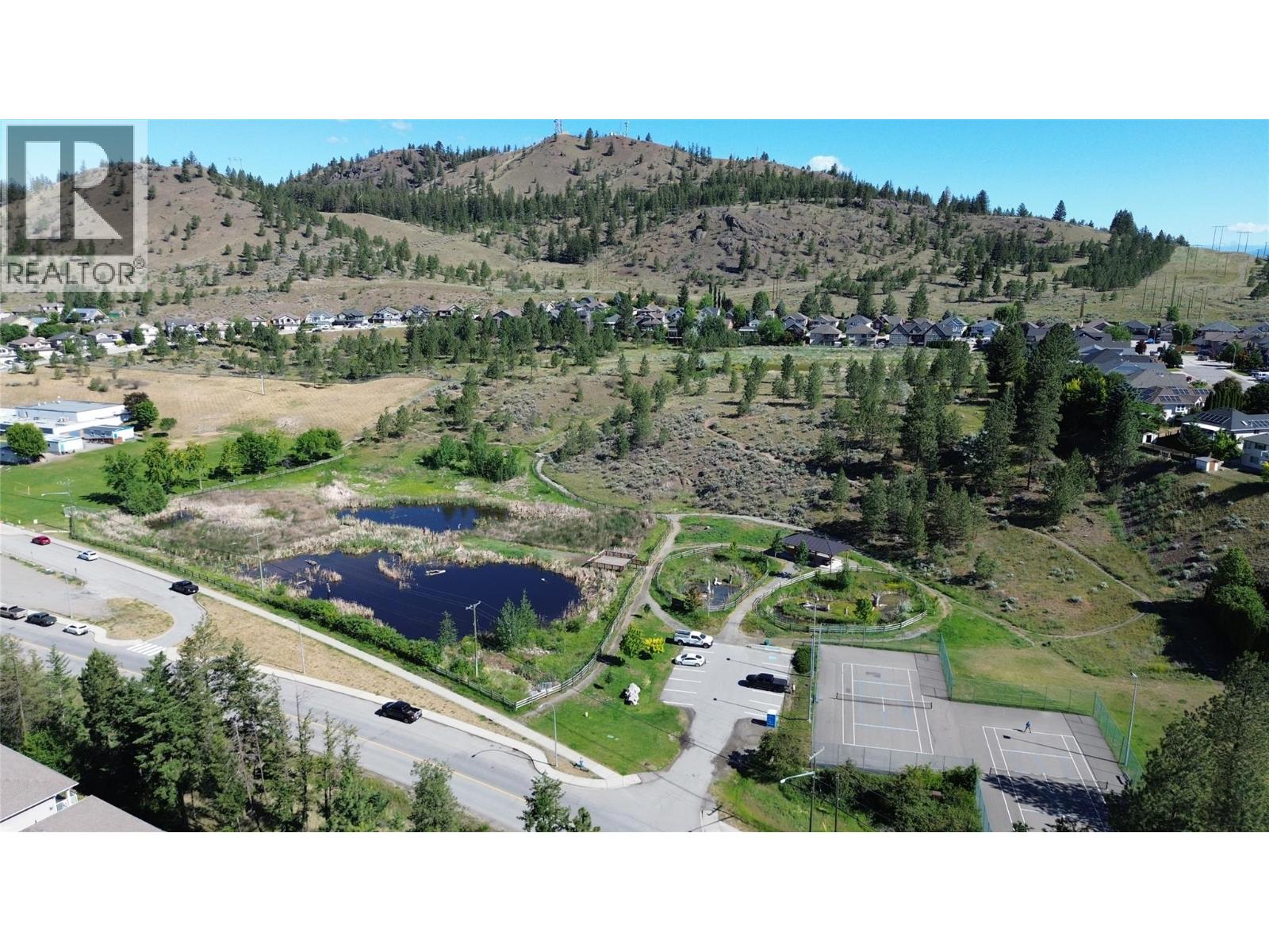 #32 1855 Hillside Drive - 40