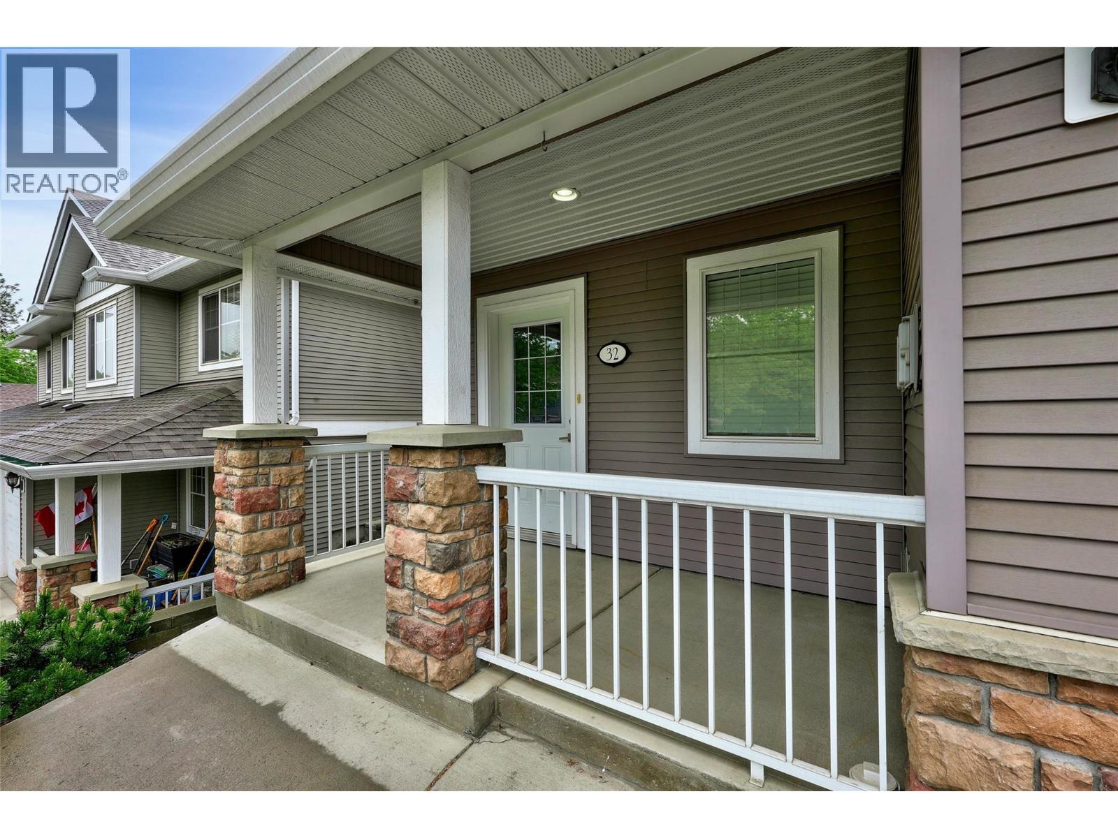 #32 1855 Hillside Drive - 4