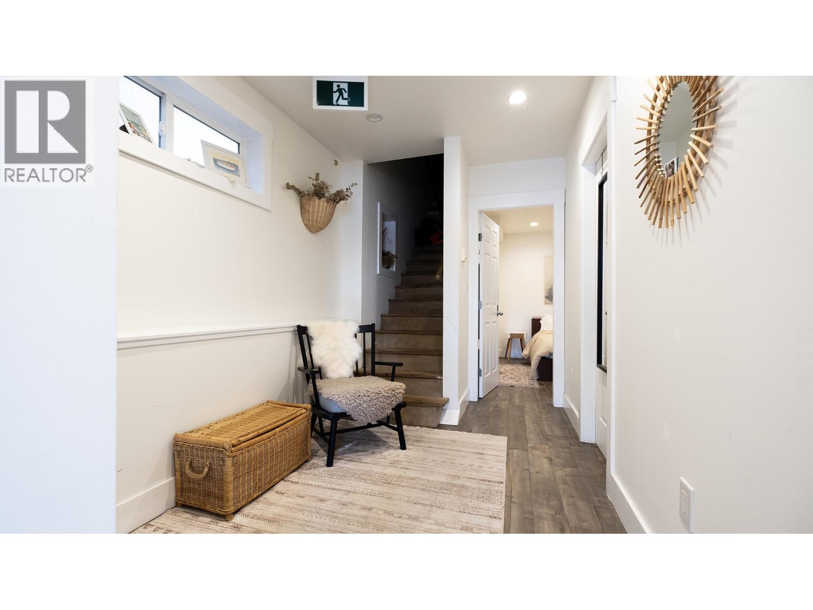 416 MARINE DRIVE, Gibsons